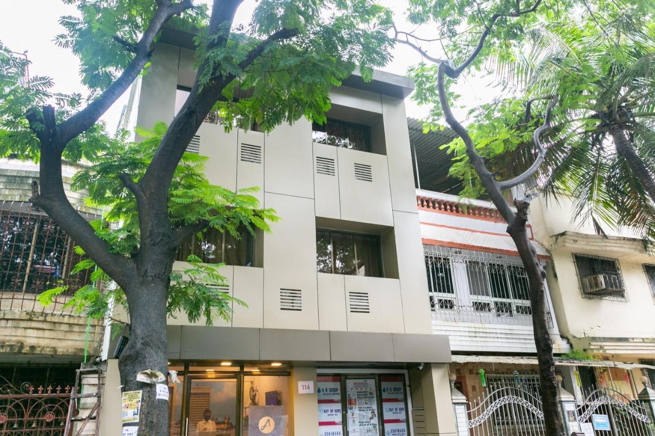 ホテルCollection O 74412 Ardaas Residency ムンバイ エクステリア 写真